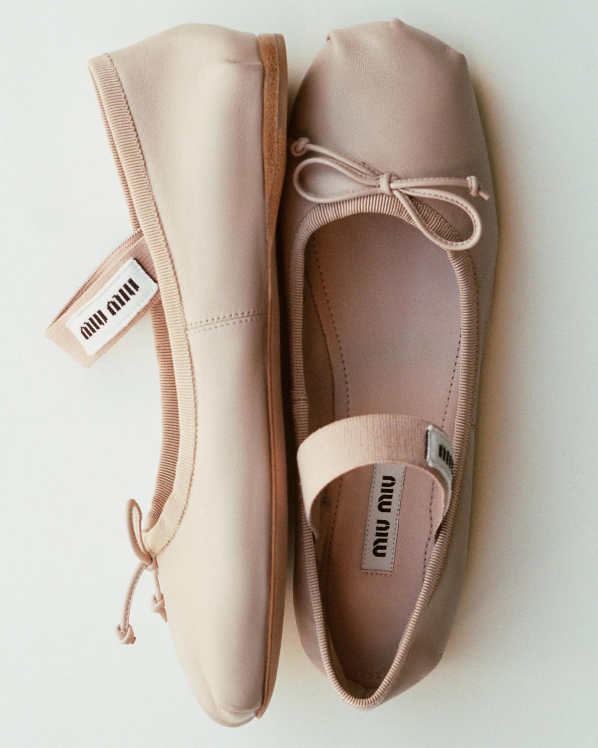 miu miu ballerines rose en cuir