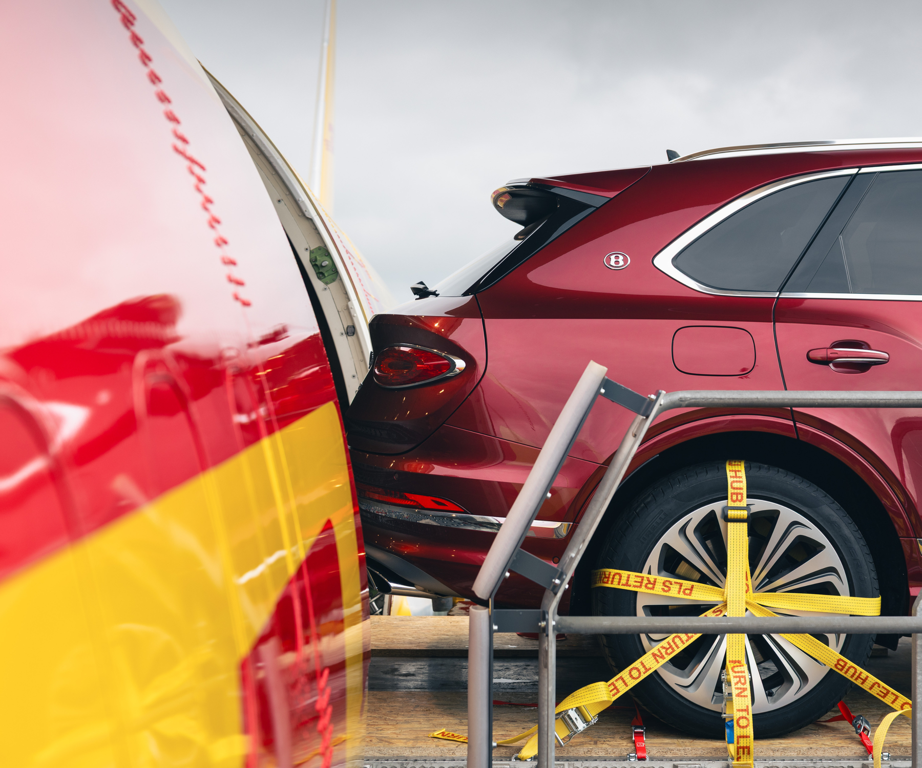 avion carburant bentley Motors