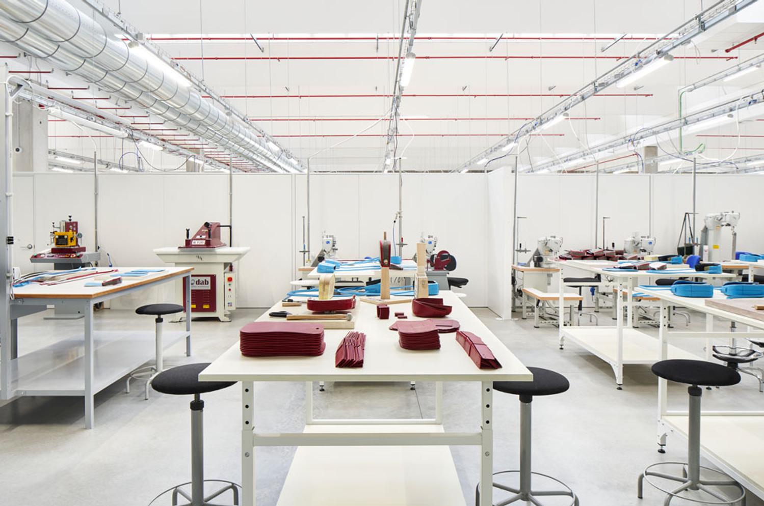 bottega veneta academie formation luxe