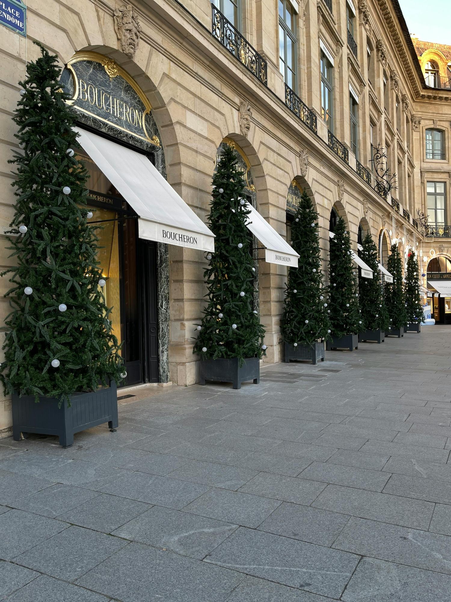 De la place vend&ocirc;me &agrave; Duba&iuml;, p&ocirc;le majeur du luxe au Moyen-Orient et march&eacute; cl&eacute; pour les Maisons de joaillerie internationales.