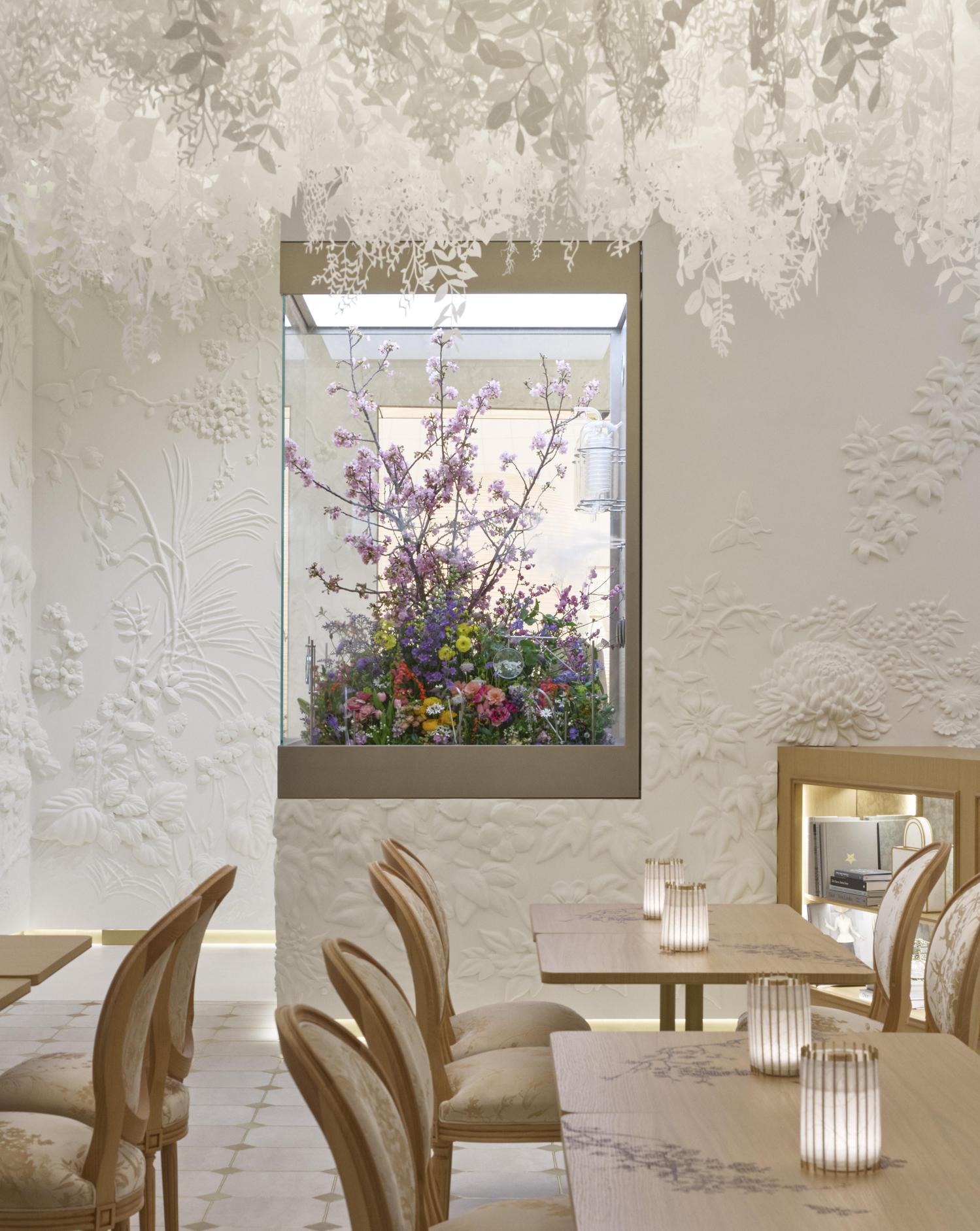 caf&eacute; dior par anne sophie pic &agrave; tokyo, nouvelle adresse de dior au japon