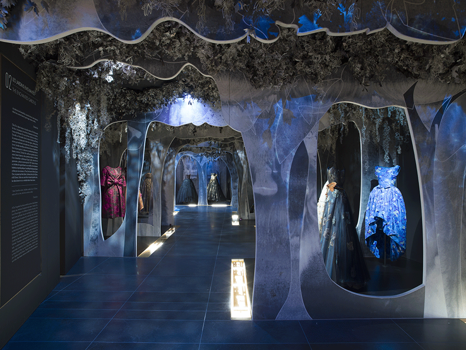 dior galerie exposition paris 2022