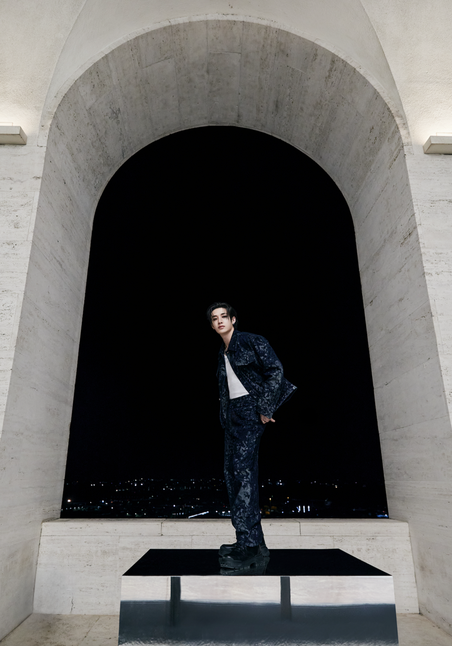 nouvelle chanson de bang chan sur la maison de luxe fendi, Roman Empire