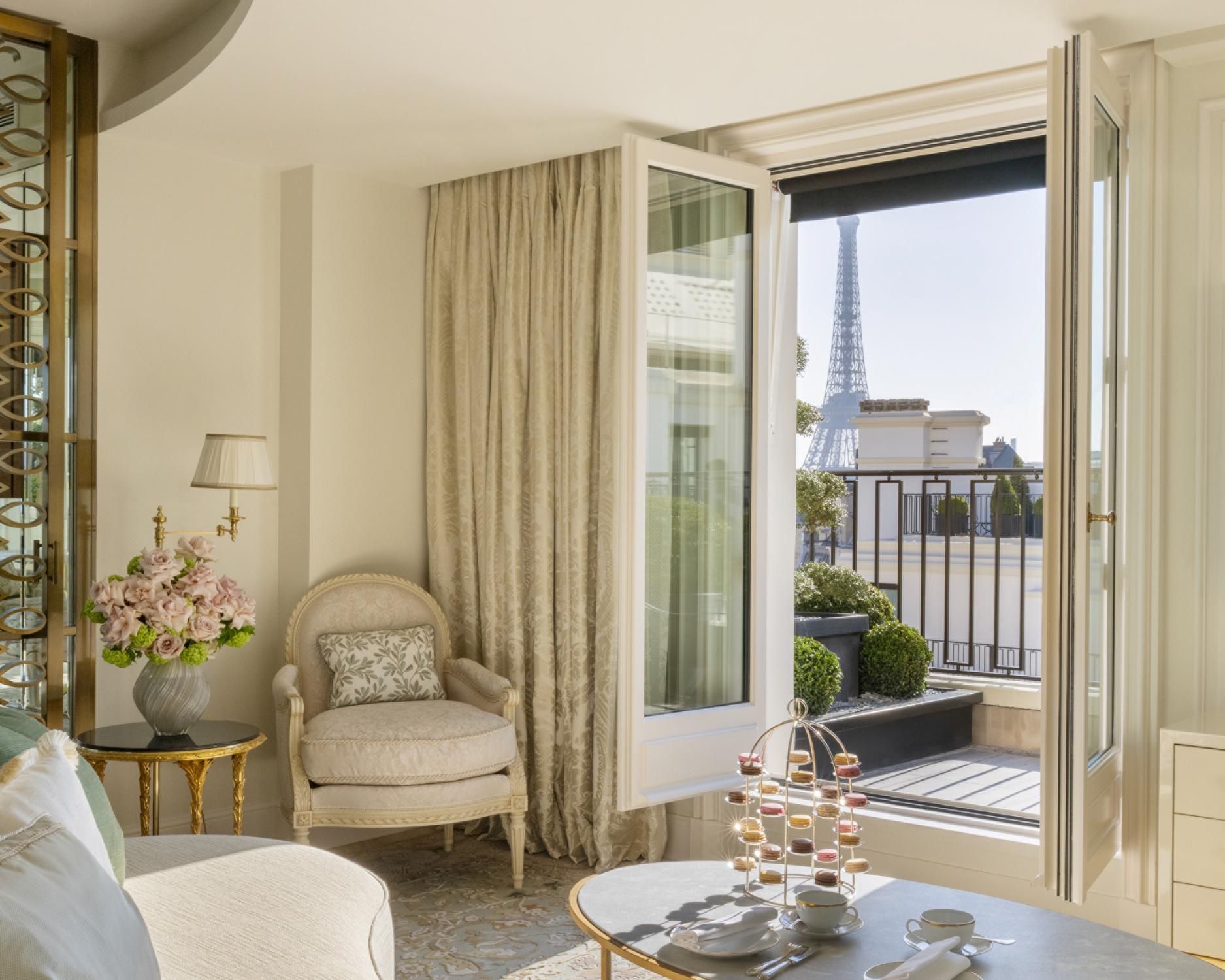 george v nouveauté palace hotel paris