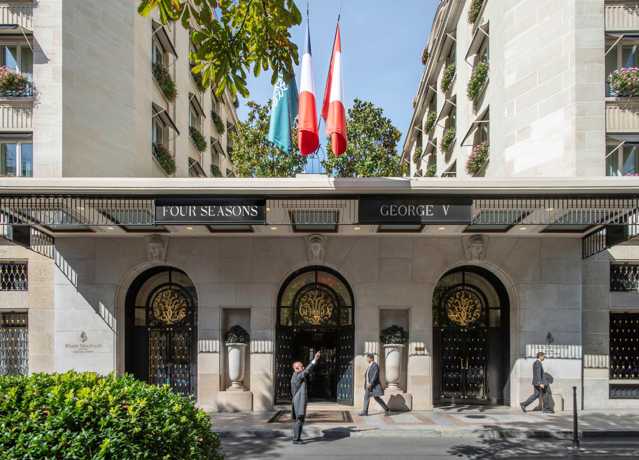george V paris palace cles d'or 2025