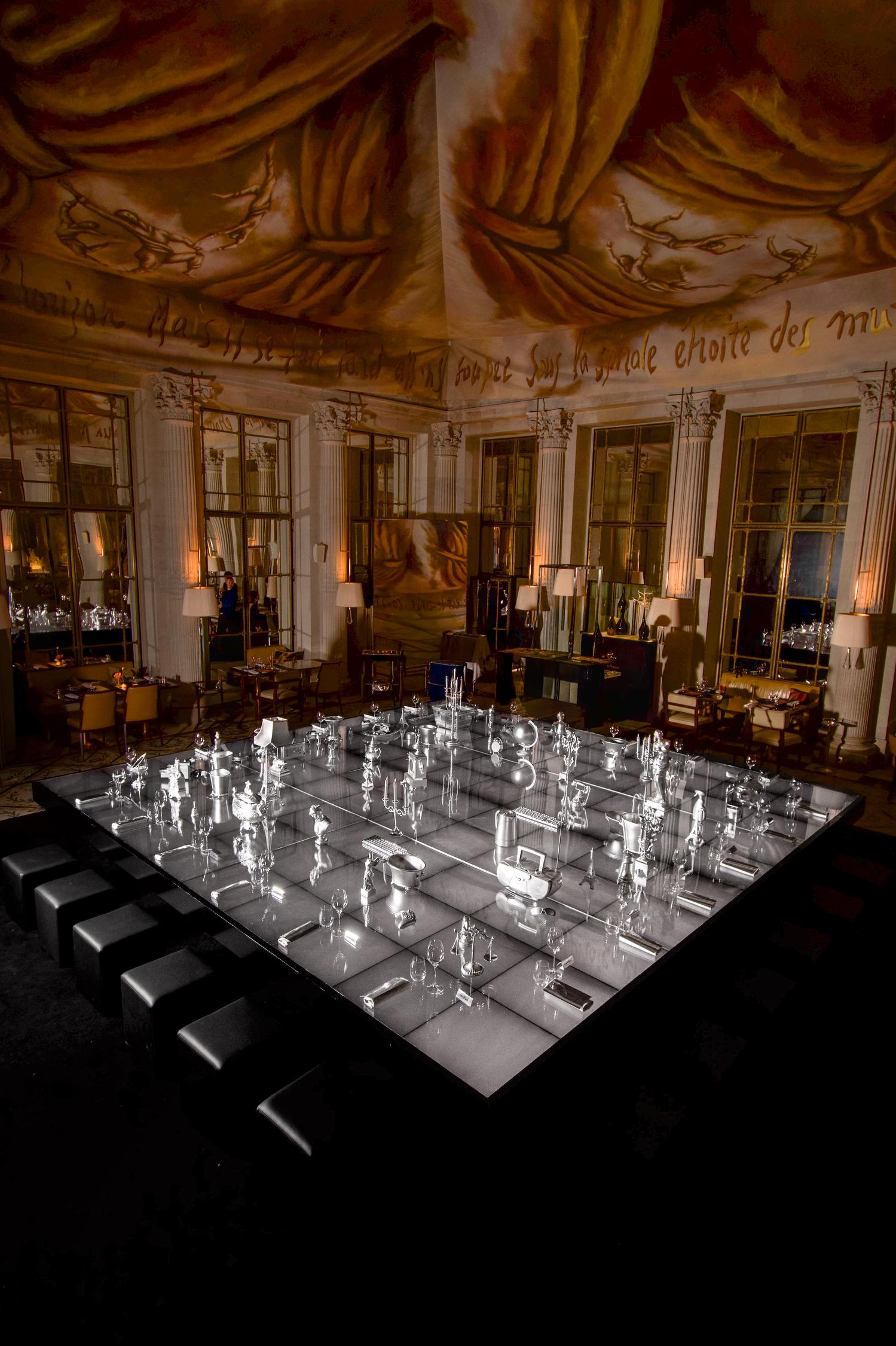 restaurant le dali au palace le meurice, avec une installation inédite accessible jusqu'au 25 octobre 2026