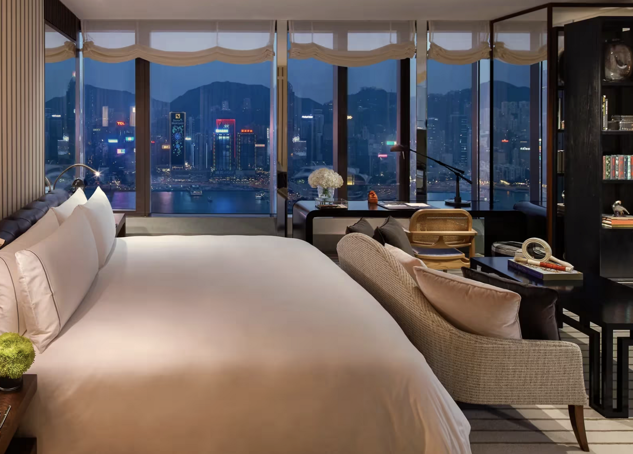 hotel de luxe à hong kong sur le port victoria