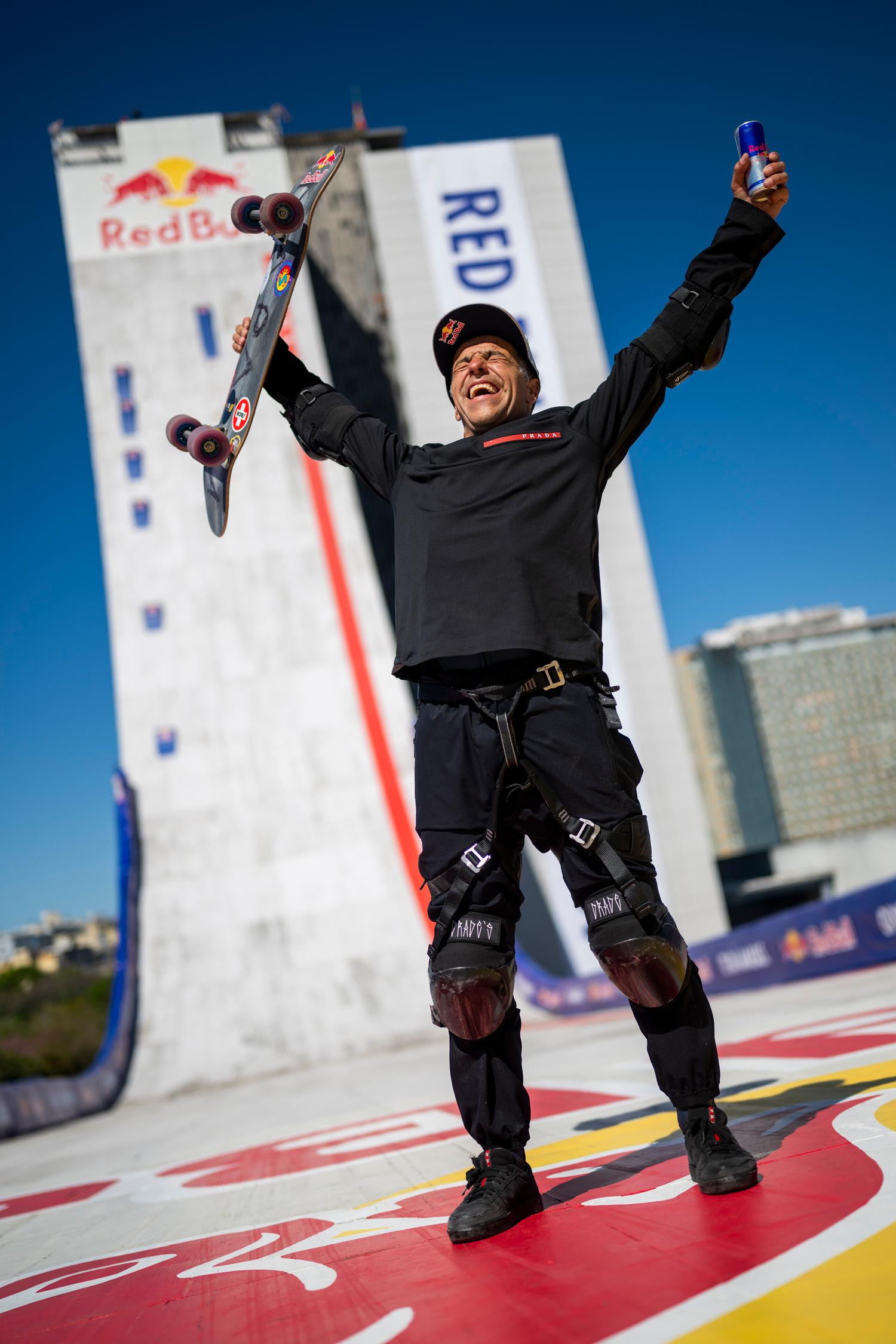 record prada red bull skate bresil