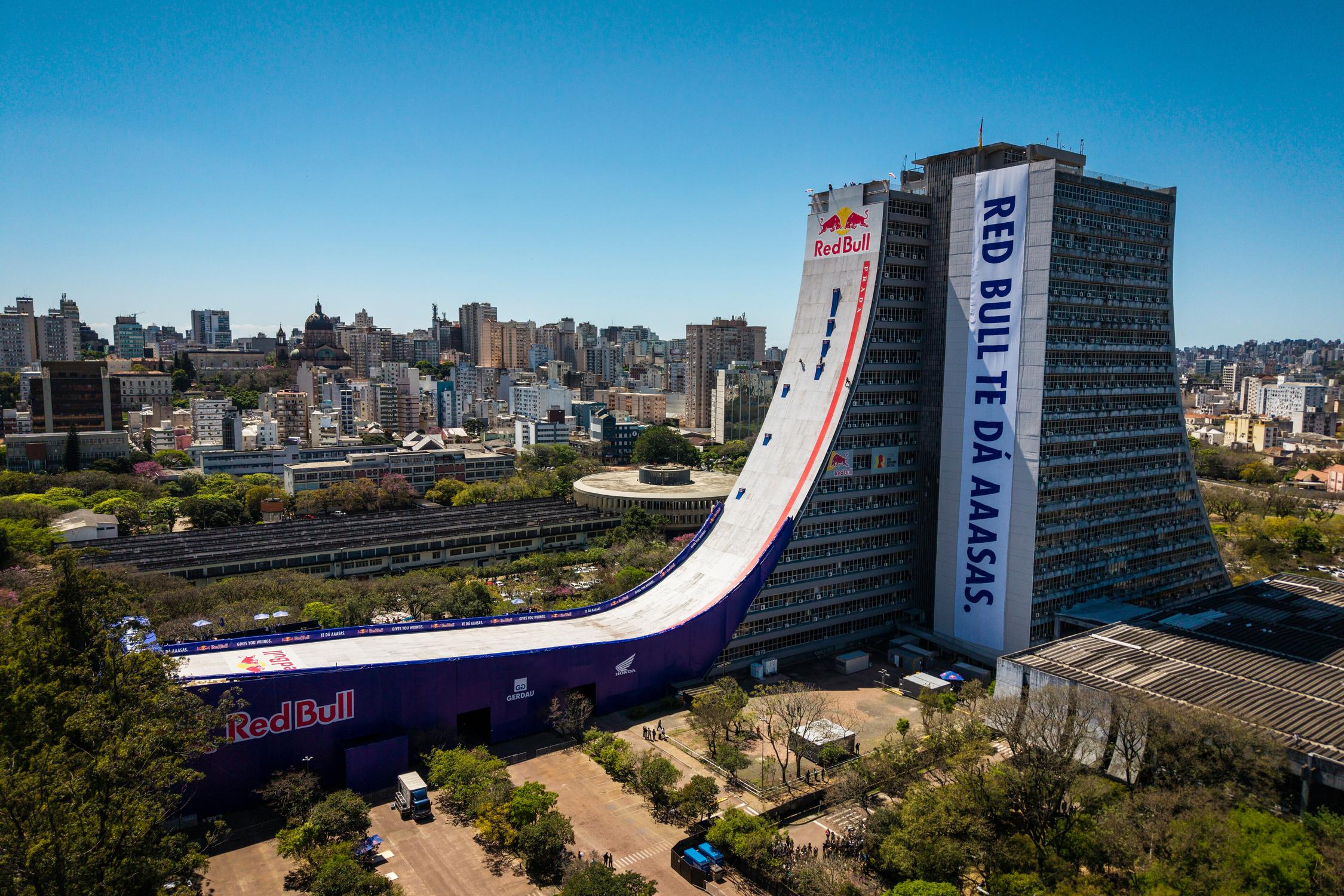 red bull skate prada