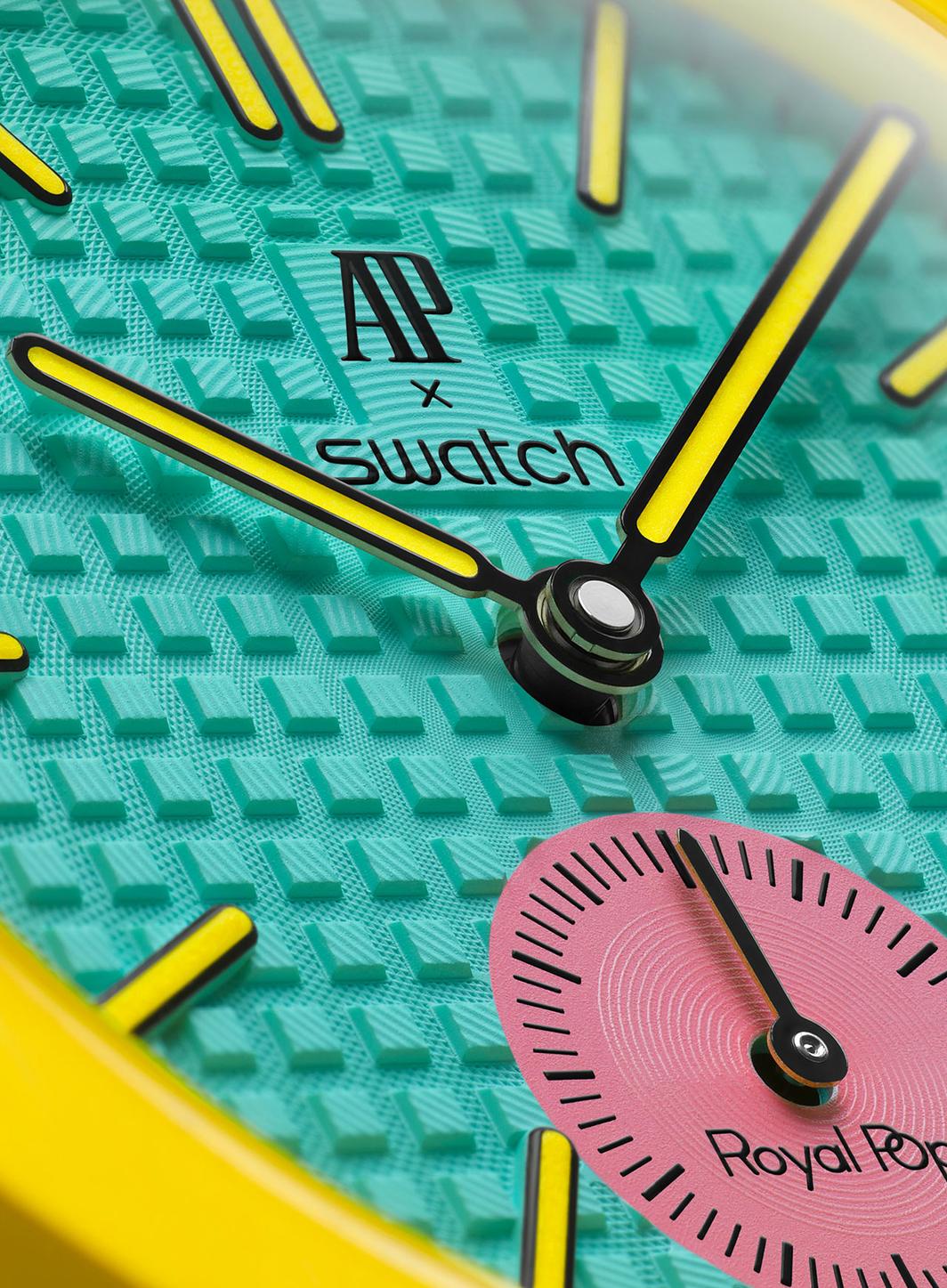 Audemars Piguet et Swatch dévoilent leur collaboration autour de la montre Royal Pop