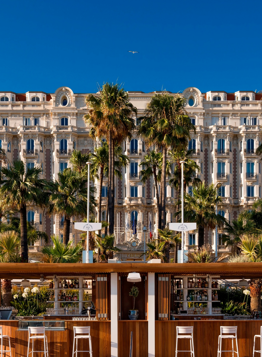 L'hôtel Carlton Cannes a réouvert ses portes au public.