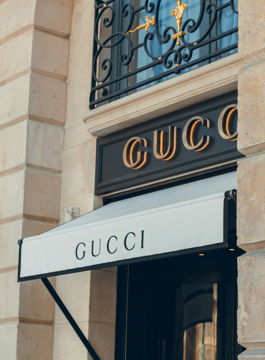 Kering touché par une cyberattaque massive de plusieurs millions de données clients