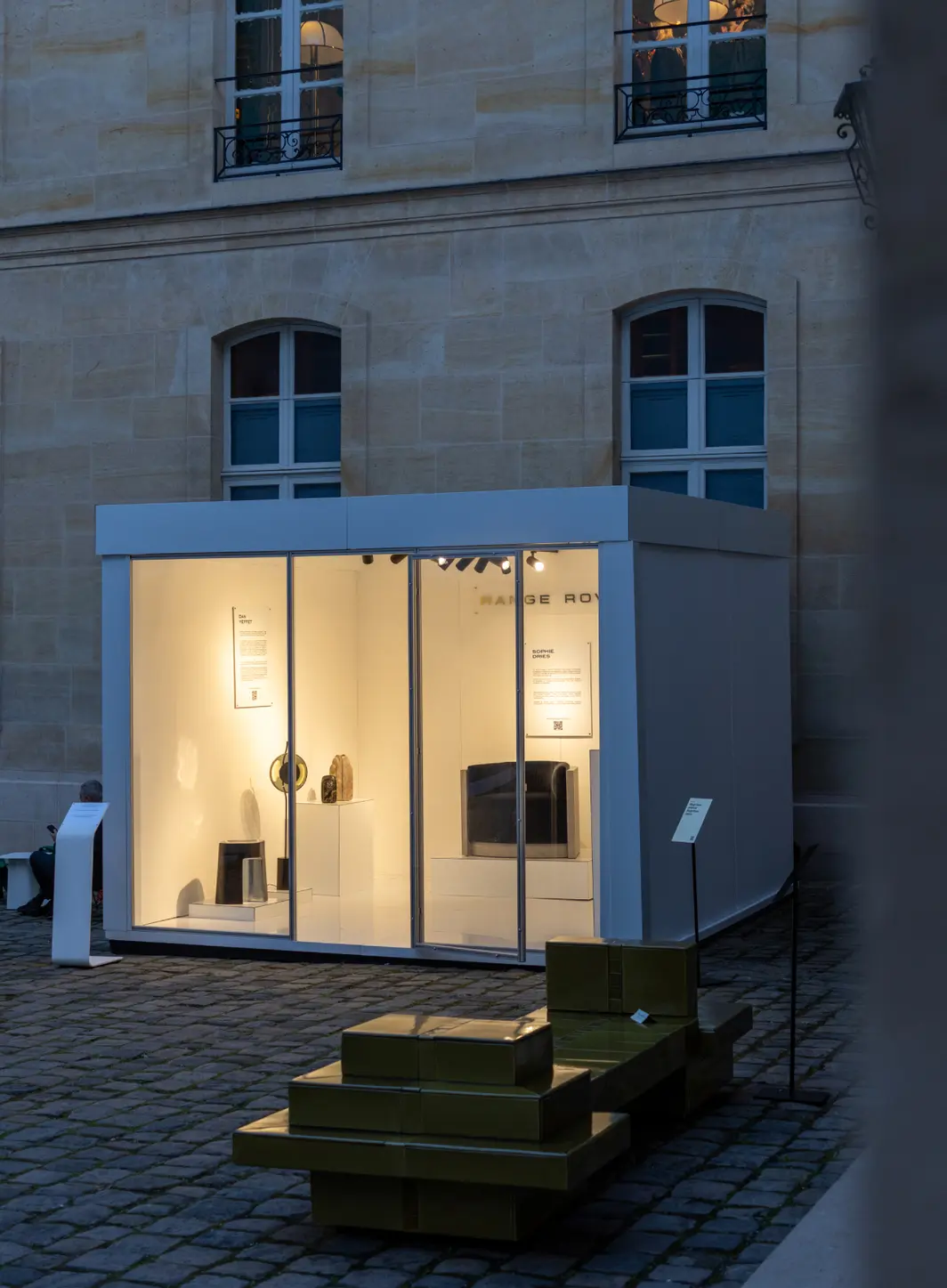 Range Rover s’impose dans l’univers du design à la foire Design Miami