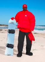 Balenciaga fait ses débuts dans le Skiwear.
