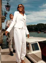 Chanel recrute Ayo Edebiri comme première ambassadrice de l'ère Blazy