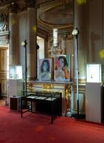 La nouvelle exposition de Chaumet joue les prolongations.