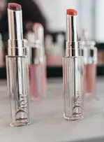 Dior Beauté mêle live shopping et réalité augmentée.