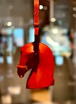 Hermès ouvre une maroquinerie près d'Angoulême et crée plus de 250 emplois