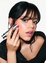 Dior Beauty choisit Jenna Ortega comme nouvelle ambassadrice