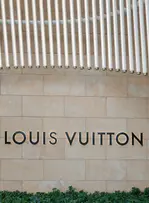 Louis Vuitton et Vendôme : la justice se prononce sur la cession commerciale d'une marque territoriale