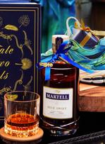 Martell lance un atelier de sneakers à personnaliser à l'aide d'ondes cérébrales.