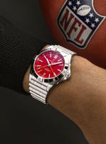 L'horloger Breitling annonce un partenariat pluriannuel avec la NFL