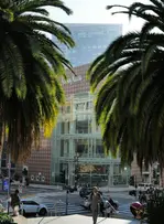 Le propriétaire de grands magasins de luxe Saks Global se déclare en faillite