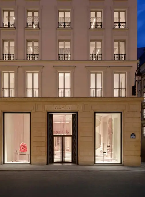 La maison Alaïa accélère son développement retail avec une nouvelle adresse à Paris