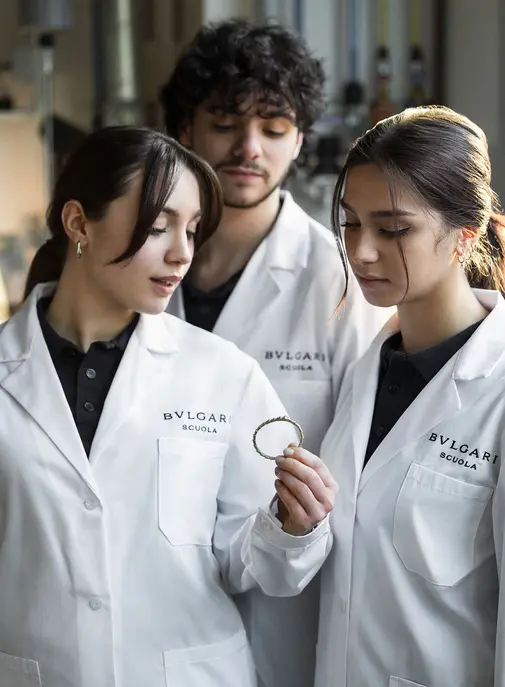 Bvlgari recrute au sein de la plus grande manufacture de joaillerie au monde