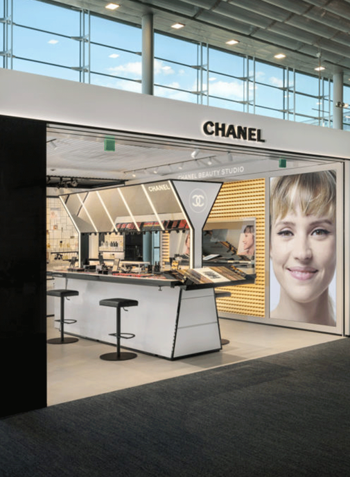 Chanel dévoile son nouveau Beauty Studio.