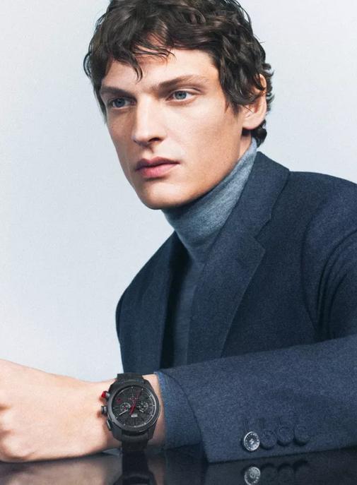 Dior Horlogerie relance Chiffre Rouge, sa montre culte.