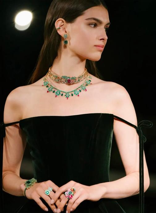 Dior signe Diorexquis : la haute joaillerie prend vie