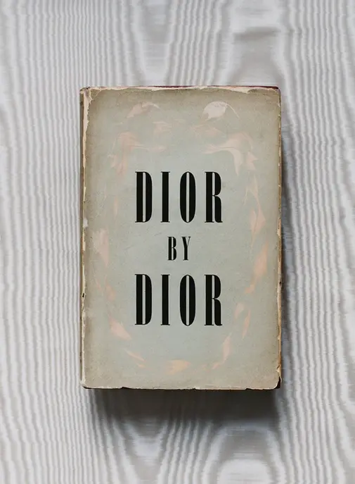 Avec Louis Garrel, Dior se raconte dans un audiobook