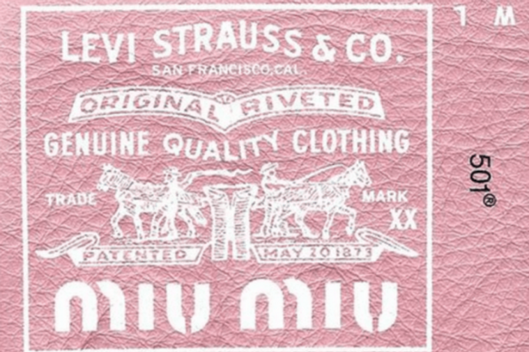 Miu Miu renforce son upcycling avec Levi’s.