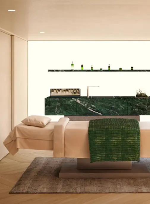 L'ascension des facialistes : comment sont-ils devenus incontournables dans les instituts de luxe