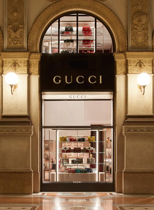 Gucci : le déménagement du bureau style entraîne des grèves à Milan.