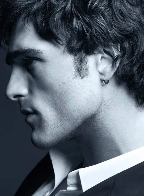 Chanel choisit Jacob Elordi comme nouveau visage de son parfum Bleu