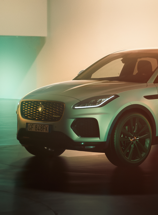 Jaguar Land Rover va former ses employés à la data.