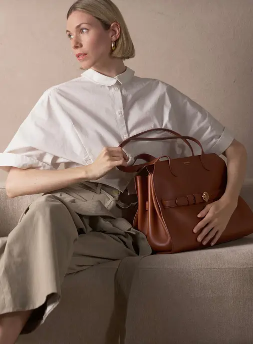 Joséphine Paris, nouvelle Maison de maroquinerie, exclusivement Made in France