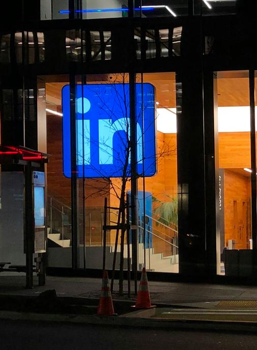 Les marques de luxe en tête des entreprises les plus influentes sur Linkedin en France