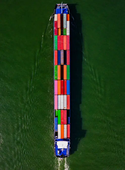 Crise tarifaire : repenser la chaîne d’approvisionnement du luxe