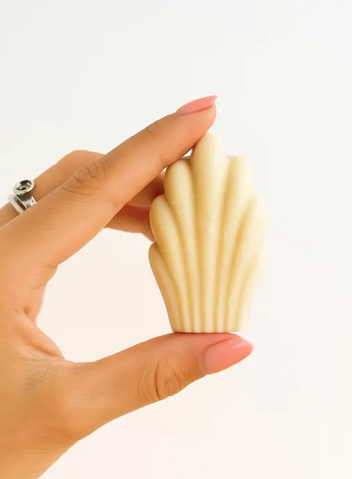 Madlen : la madeleine qui passe du souvenir d’enfance à l’objet désirable