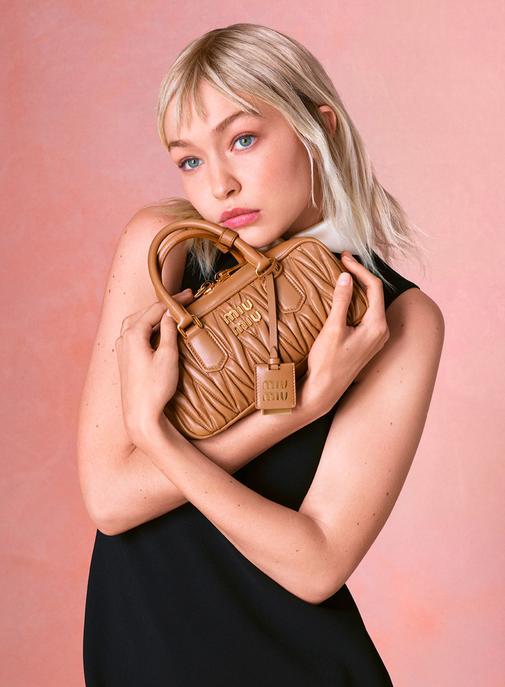 Miu Miu désignée comme la Maison aux valeurs les plus distinctes selon le Brand Magic Index.