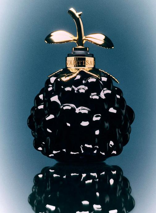 Ce flacon de parfum inspire une pâtisserie trompe-l'oeil à Cedric Grolet