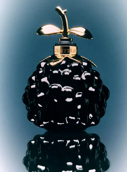 Ce flacon de parfum inspire une pâtisserie trompe-l'oeil à Cedric Grolet