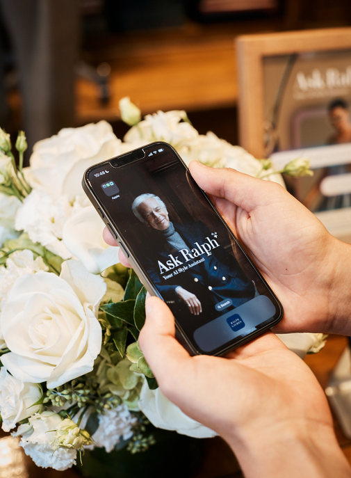 Ralph Lauren lance Ask Ralph, une expérience de shopping conversationnelle basée sur l’IA