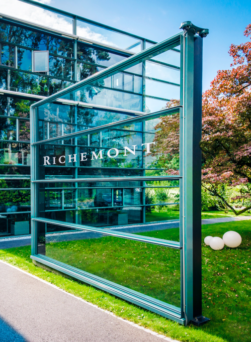 Richemont augmente son chiffre d'affaires de +22% par rapport à ses résultats pré-pandémiques.