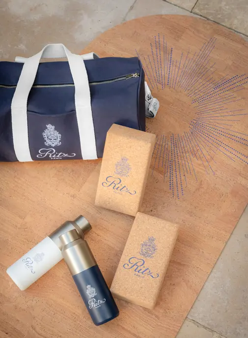 Le Ritz Paris étend son merchandising avec le lancement d’une collection d’accessoires fitness