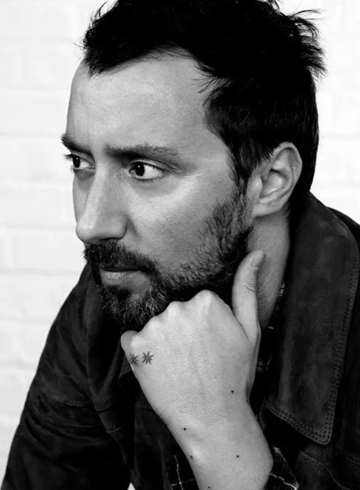 Saint Laurent confirme le départ de son directeur artistique Anthony Vaccarello