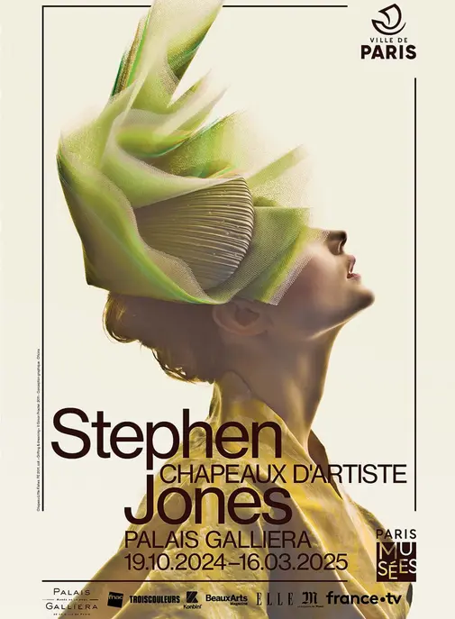 Le Palais Galliera dédie une exposition aux chapeaux du modéliste Stephen Jones
